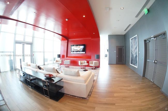 APT-1405 - 1100 S Miami Ave, Condo with 0 bedrooms, 1 bathrooms and null parking in Miami FL | Image 14