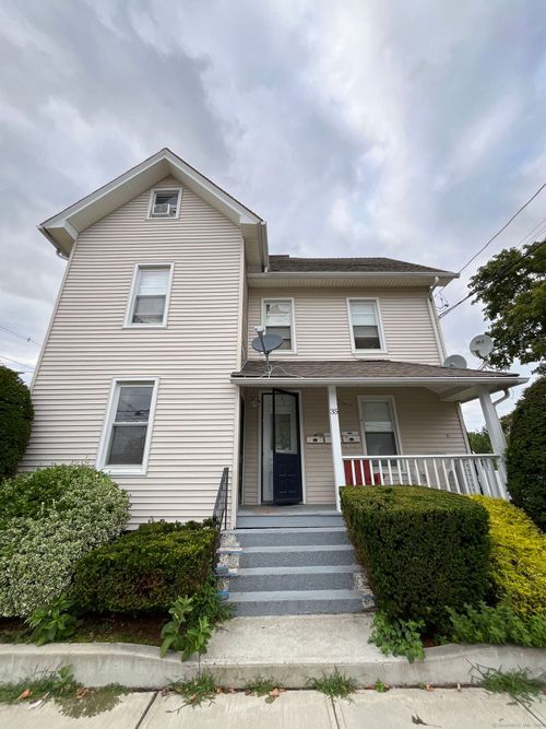 apt-3-35 Cove Ave, Norwalk, CT, 06855-2431 | Card Image