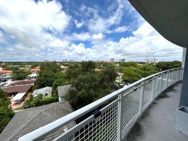 APT-603 - 2600 Sw 27 Th Ave, Condo with 2 bedrooms, 2 bathrooms and null parking in Miami FL | Image 20