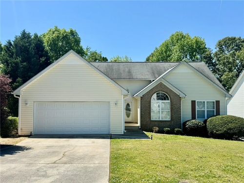 929 Kendall Park Dr, Winder, GA, 30680-7862 | Card Image