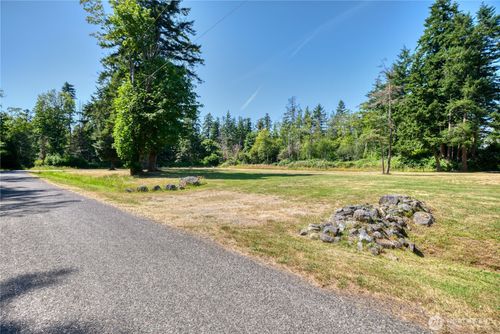 17 Massey Way, Point Roberts, WA, 98281 | Card Image