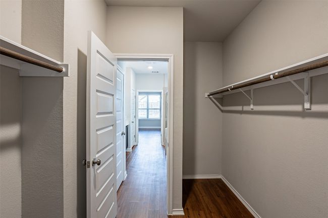 8108 Mc Kamy Dr, House other with 4 bedrooms, 4 bathrooms and 2 parking in Austin TX | Image 14