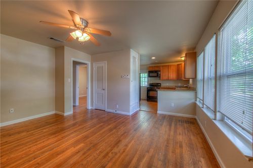 b-4805 Evans Ave, Austin, TX, 78751-2632 | Card Image