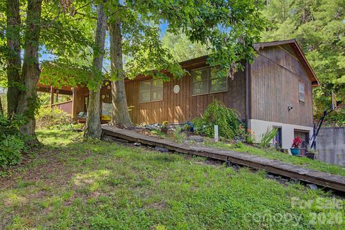 175 Pine Cove Ln, Alexander, NC, 28701-9207 | Card Image