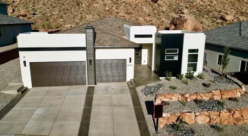 6150 S Half Dome Cir, St George, UT, 84790-2771 | Card Image