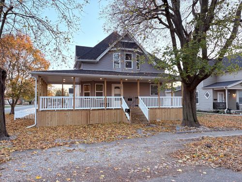 1-101 W Lincoln St, Kentland, IN, 47951-1139 | Card Image