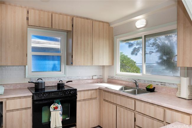 Kitchen | Image 7