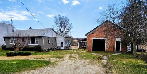 44697 Amberley Rd, Huron East, ON, N0G3G6 | Card Image