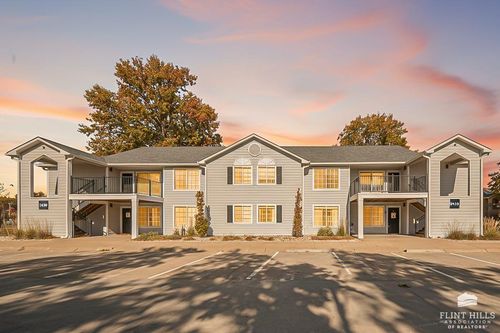 apt-d-2430 Greenbriar Dr, Manhattan, KS, 66502-1999 | Card Image