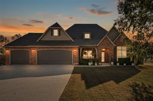 601 Supernaw Ave, Skiatook, OK, 74070-4239 | Card Image
