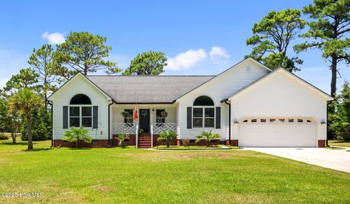 2007 Royal Pines Dr, New Bern, NC, 28560-1807 | Card Image