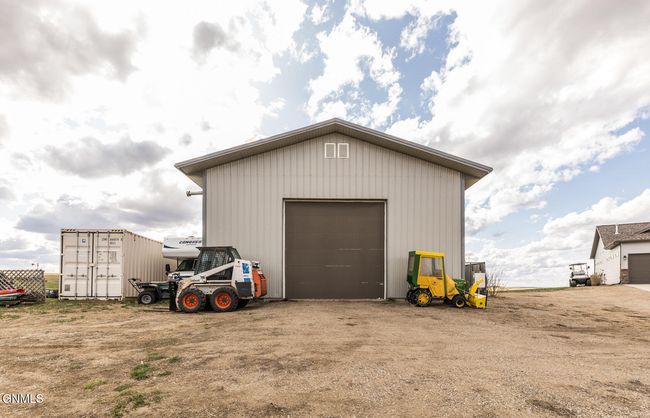 2467 Labrador Dr, House other with 4 bedrooms, 3 bathrooms and null parking in Mandan ND | Image 44
