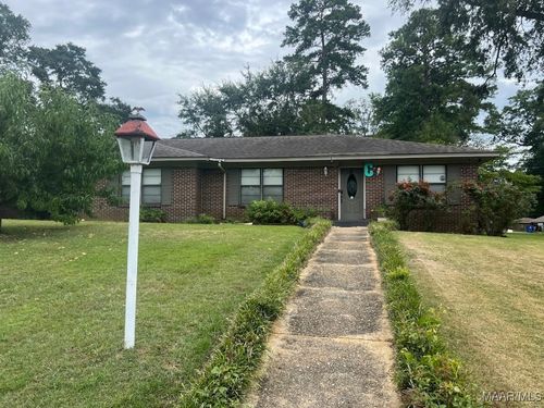 1240 Plum St, Prattville, AL, 36066-5312 | Card Image