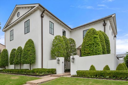 3824 Bishops Flower Rd, Fort Worth, TX, 76109-1177 | Card Image