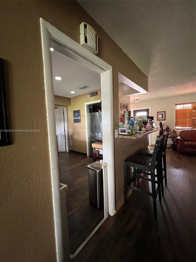 8230 Nw 15 Th St, House other with 3 bedrooms, 1 bathrooms and null parking in Pembroke Pines FL | Image 23