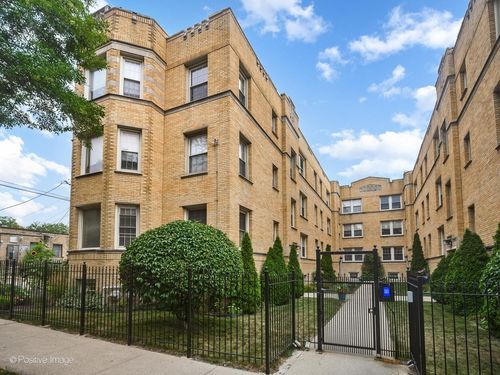 3n-1622 W Wallen Ave, Chicago, IL, 60626-4496 | Card Image