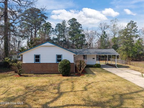 721 Gardenview Dr, Jacksonville, NC, 28540-3815 | Card Image