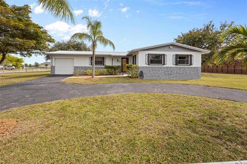 27661 Sw 162nd Ct, Homestead, FL, 33031-2910 | Card Image