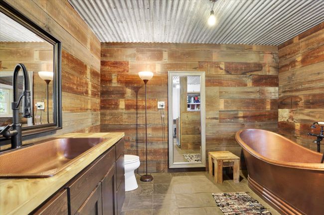 5882 Carey Rd, House other with 5 bedrooms, 3 bathrooms and null parking in Tumtum WA | Image 18