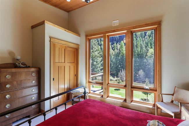 318 Mt Highway 56, House other with 2 bedrooms, 4 bathrooms and null parking in Noxon MT | Image 39