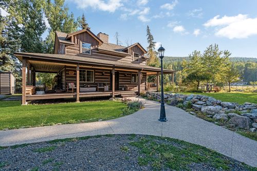 110 Mountain Meadow Rd, Kalispell, MT, 59901-7024 | Card Image