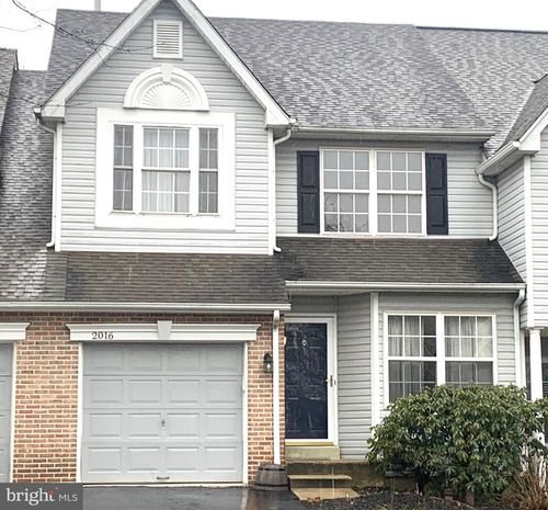 2016 Greenes Way Cir, COLLEGEVILLE, PA, 19426-3154 | Card Image