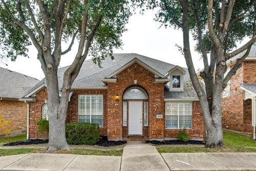 3618 Christopher Ln, Richardson, TX, 75082-2622 | Card Image