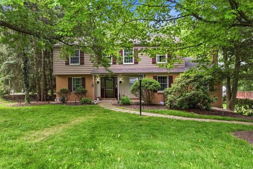 2060 Aldergrove Drive, McCandless, PA, 15101 | Card Image