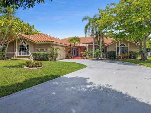 9351 Nw 10th Ct, Plantation, FL, 33322-4929 | Card Image