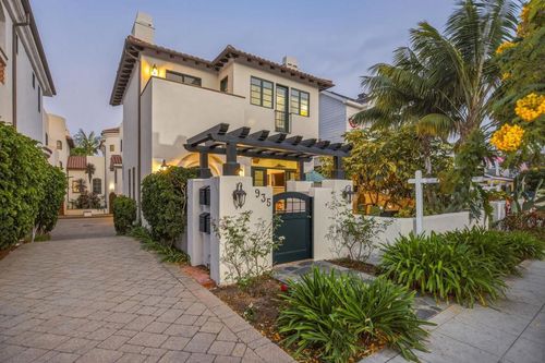 935 F Ave, Coronado, CA, 92118-2509 | Card Image