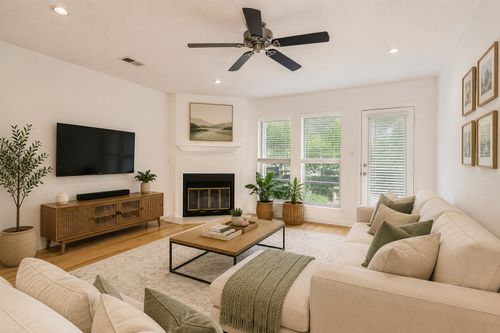 207-1404 Norwalk Ln, Austin, TX, 78703-3757 | Card Image