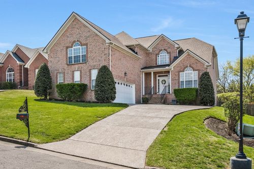 5616 Cedar Rock Dr, Nashville, TN, 37211-6731 | Card Image