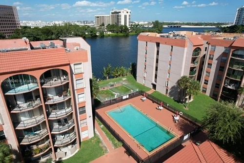 apt-507-5201 Nw 7th St, Miami, FL, 33126-3364 | Card Image