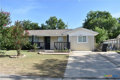 2802 Persimmon Dr, Killeen, TX, 76543-2606 | Card Image