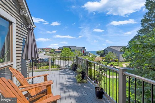 4013 Carousel Way, CHESAPEAKE BEACH, MD, 20732-9608 | Card Image