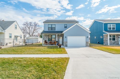 25800 Groveland St, Roseville, MI, 48066-3770 | Card Image