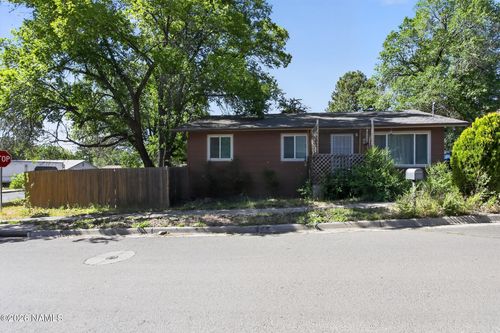 2029 N West St, Flagstaff, AZ, 86004-4146 | Card Image