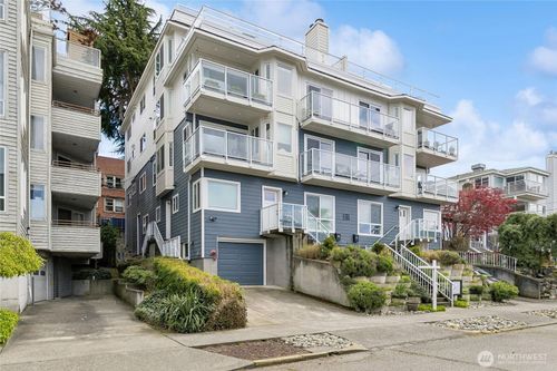apt-302-2354 Yale Ave E, Seattle, WA, 98102-3384 | Card Image