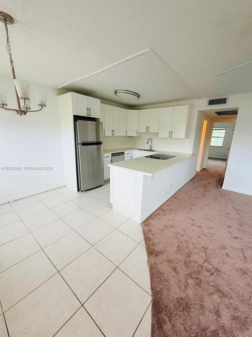 335-335 Brighton H, Boca Raton, FL, 33434-4819 | Card Image