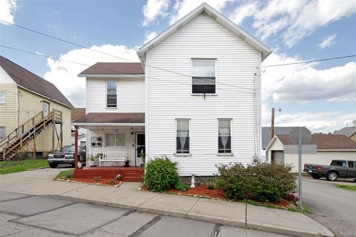 112 W Fayette St, Connellsville, PA, 15425-2603 | Card Image