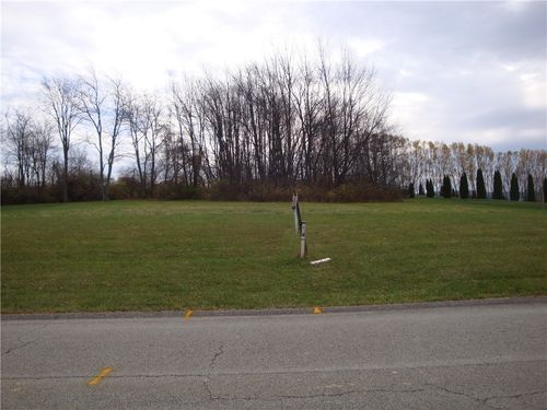 765 Victoria Way, Derry, PA, 15627-9790 | Card Image