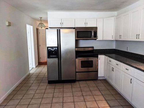 146 Bicentennial Dr, Hooksett, NH, 03106 | Card Image