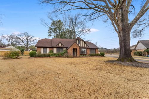 7477 Stone Mill Cv, Germantown, TN, 38138-2019 | Card Image