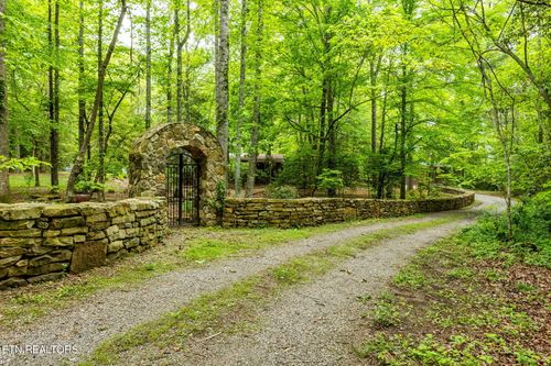 1854 Catoosa Rd, Wartburg, TN, 37887 | Card Image