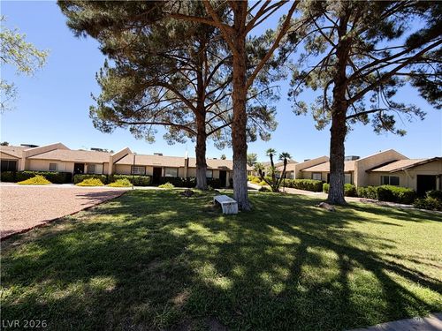 328 Linn Ln, Las Vegas, NV, 89110-4949 | Card Image