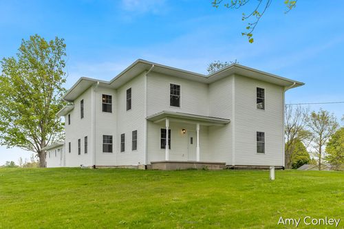 757 120th Ave, Martin, MI, 49070-9738 | Card Image