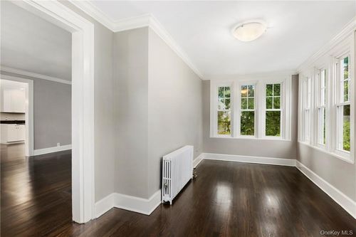48 Rossmore Ave, Yonkers, NY, 10708-5622 | Card Image