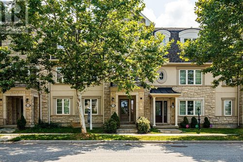 248 Ellen Davidson Dr, Oakville, ON, L6M0V2 | Card Image