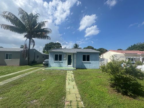 a-2835 Polk St, Hollywood, FL, 33020-4228 | Card Image