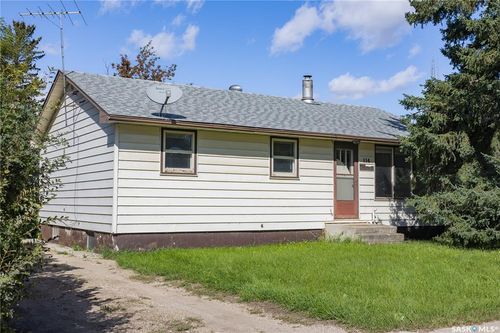 114 Colborne Avenue, Viscount, SK, S0K4M0 | Card Image